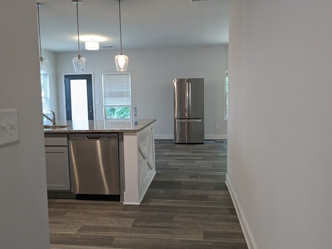 Foto del edificio - 479 Omnia Ridge Way
