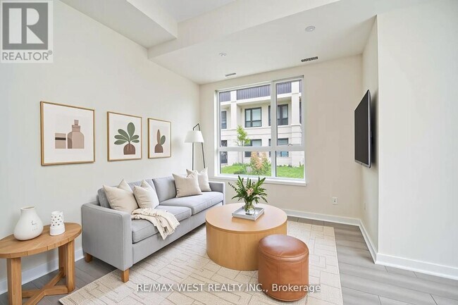 Photo du bâtiment - 65 Saigon Dr