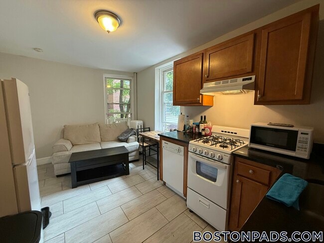 Foto del edificio - 70 Joy St