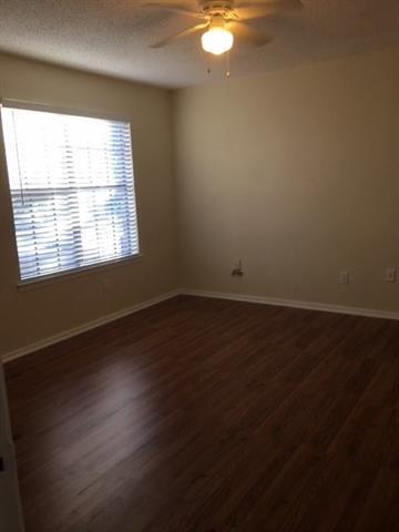 Building Photo - 333 Melrose Dr