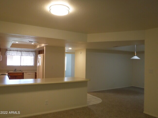 Building Photo - 205 N 74th St