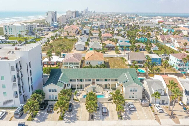 Foto del edificio - 129 E Lantana St