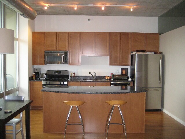 Foto del edificio - 700 N Larrabee St