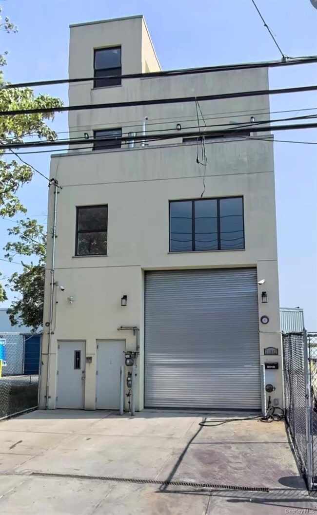 Building Photo - 110-42-110-15 15th Ave