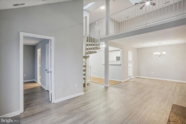 Foto del edificio - 12901 Churchill Ridge Cir