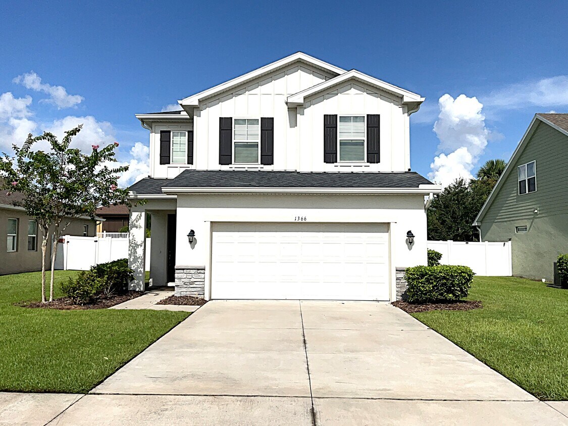 Foto principal - 1366 Celery Ave