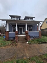 Building Photo - 308 2nd St