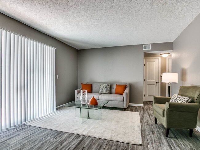 Foto del edificio - Heights on Forty 4