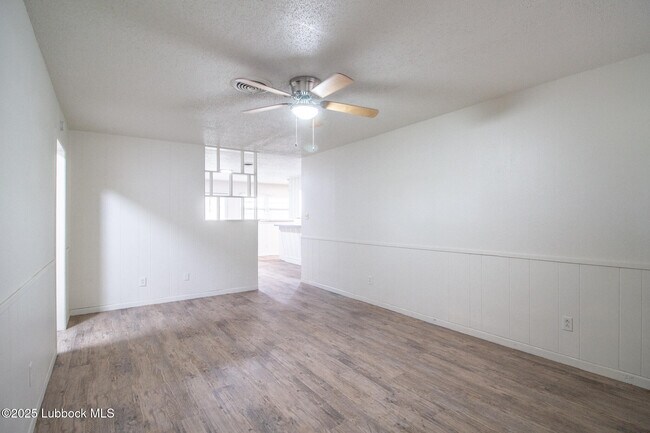 Foto del edificio - 4503 39th St
