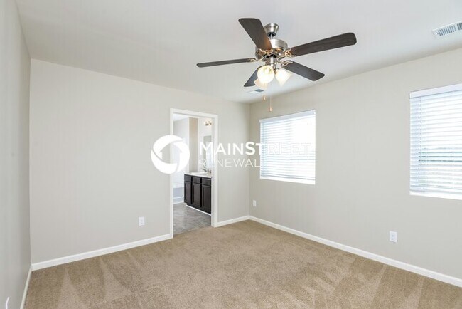 Foto del edificio - 3 Bedroom Pet-Friendly Home in Odenville, ...