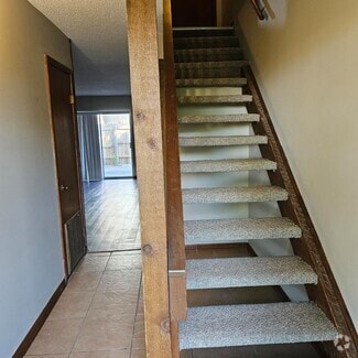 Building Photo - 1110 Audubon Ave