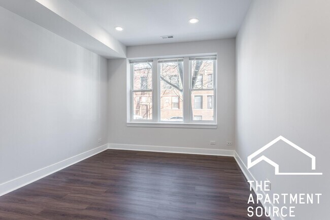 Foto del edificio - 4354 N Troy St
