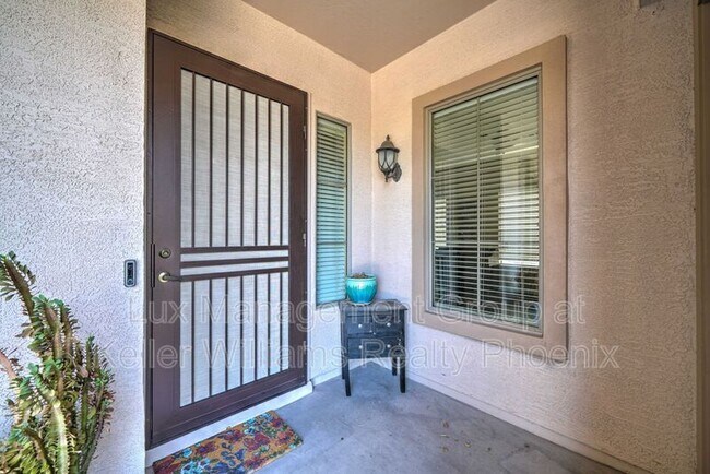 Foto del edificio - 4221 S Danyell Dr