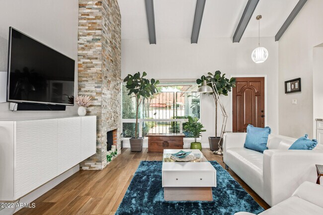 Foto del edificio - 5764 N Scottsdale Rd