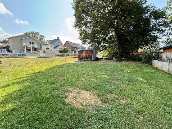 Building Photo - 213 N Seward Ave