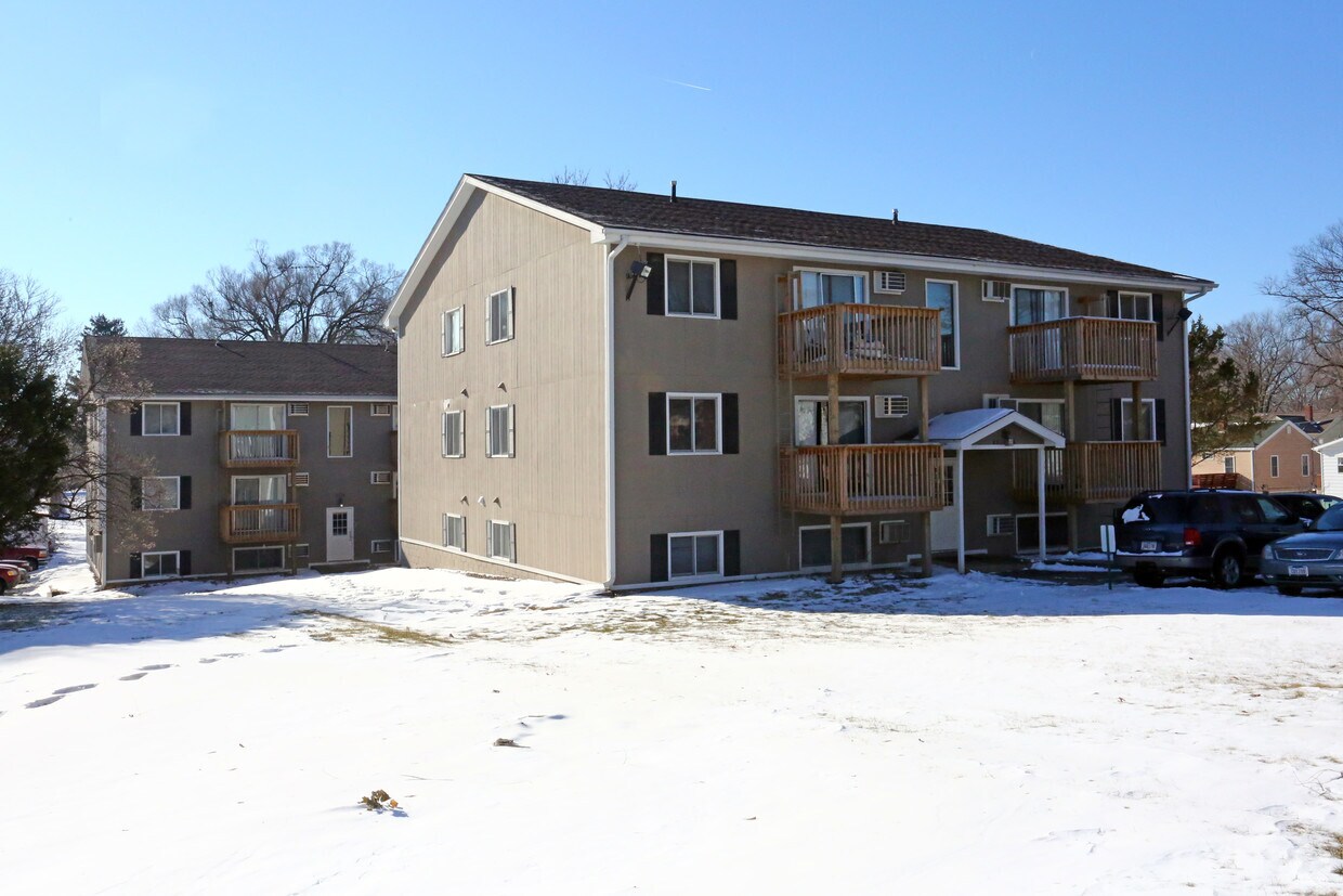 Williamson Residence Apartments in West Des Moines, IA