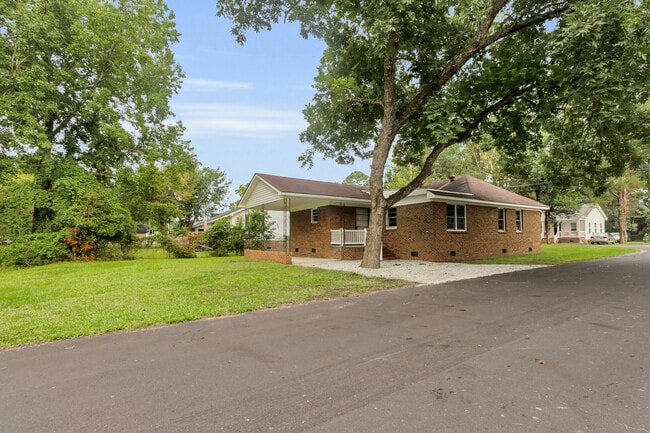 Building Photo - 1614 McKinley Ave