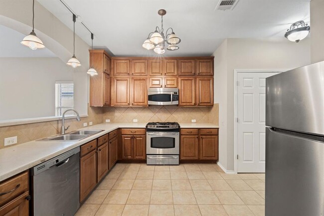 Foto del edificio - 11213 Liberty Farms Dr