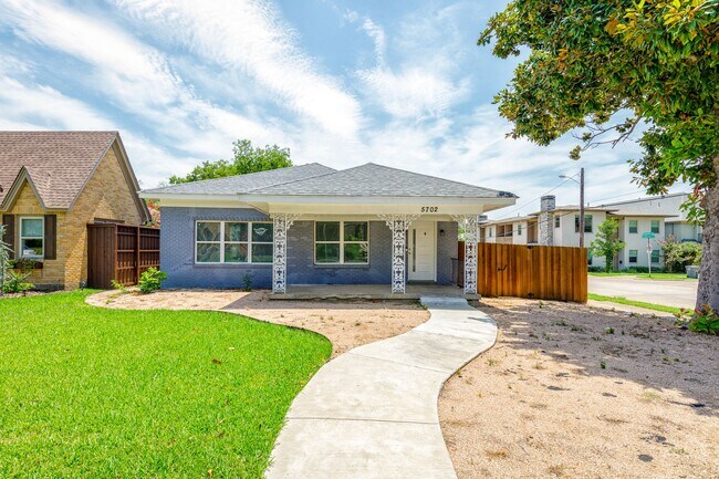 Foto del edificio - LOWER-GREENVILLE DALLAS, TX BEAUTIFUL HOME
