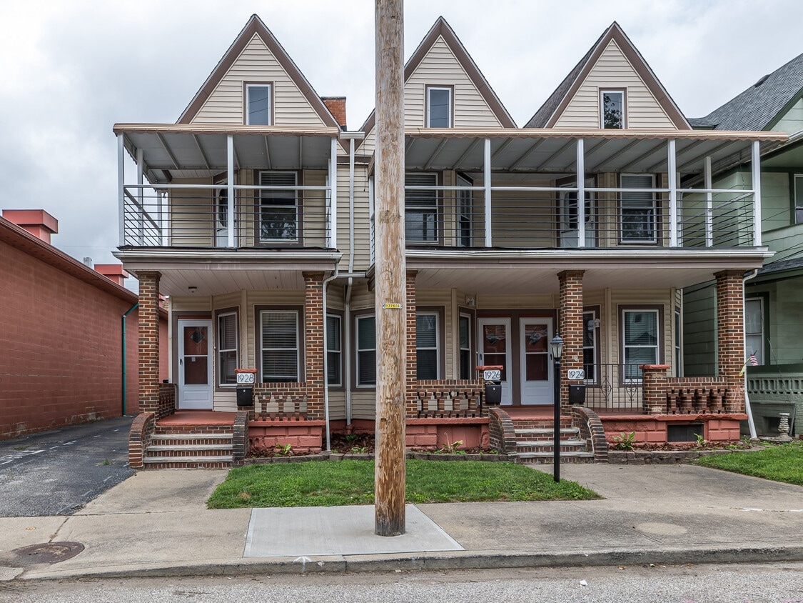 1928 E 120th St, Cleveland, OH 44106 Townhome Rentals in Cleveland OH