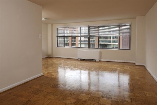 Photo - The Savoy Apartments