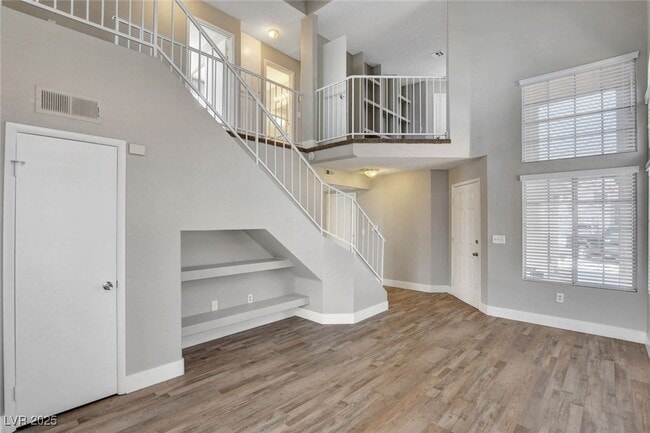 Foto del edificio - 1508 Winter Lily Ct