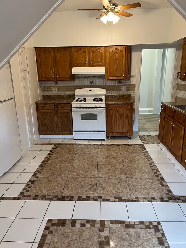 Foto principal - 409 Woodward St