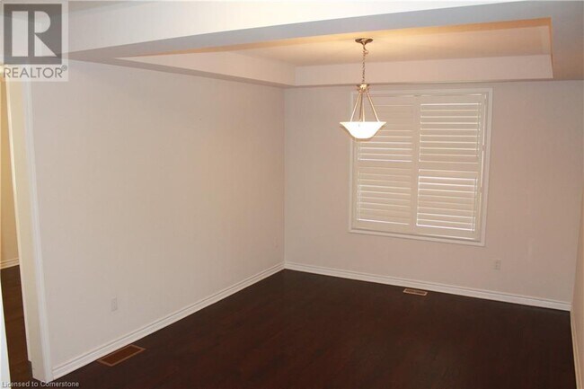 Building Photo - 52 Compass Trail