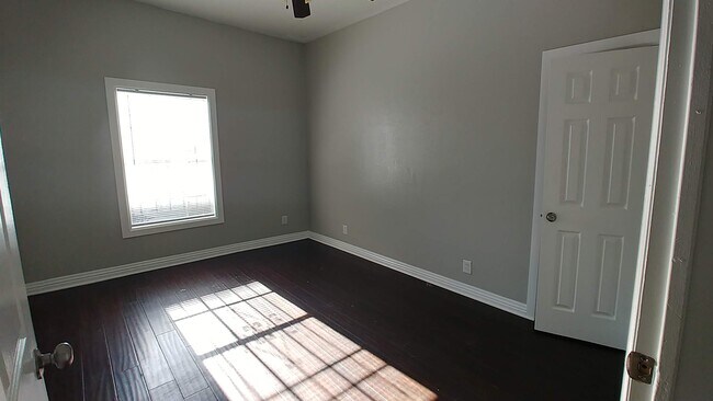 Foto del edificio - 47 N Xanthus Ave