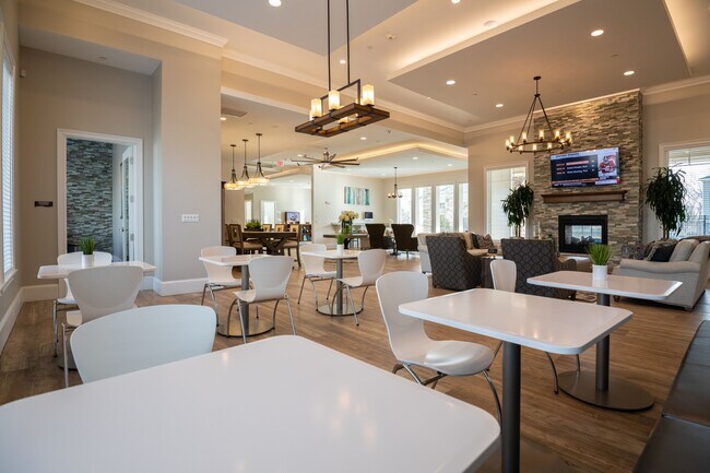 Foto del edificio - The Oasis at Plainville