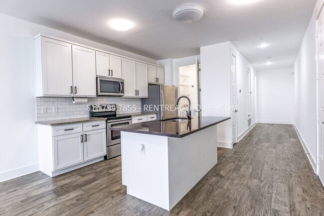 Foto del edificio - 251 S Mill St