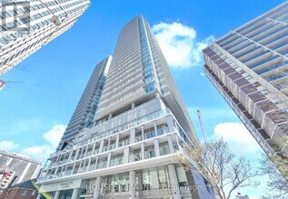 Building Photo - 195 Redpath Ave