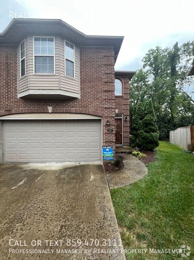 Building Photo - 2640 Longleaf Pl