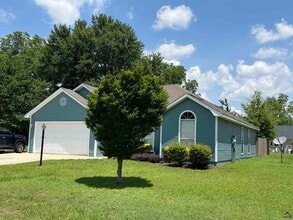 Building Photo - 106 Quail Hollow Dr