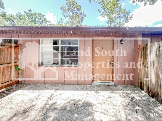 Building Photo - 732 Angelina Ln