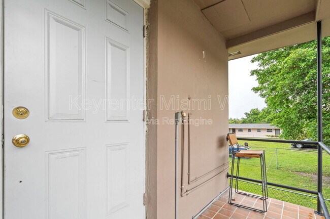Building Photo - 2911 NW 132nd Terrace