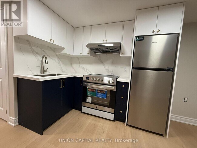 Building Photo - 117 Sherwood Forest Dr