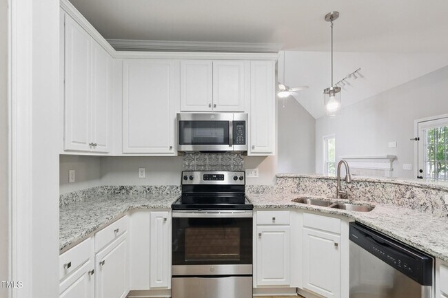 Building Photo - Build Equity While Leasing - Lease and Own...