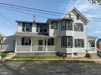 Foto principal - 132 N 3rd St