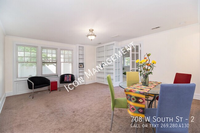 Foto del edificio - 708 W South St