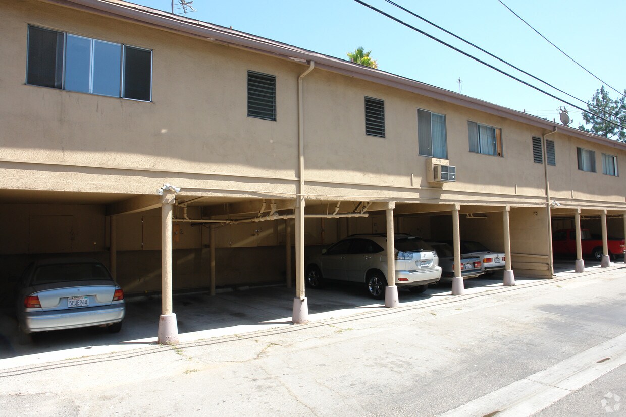 Foto del edificio - 12020 Hoffman St