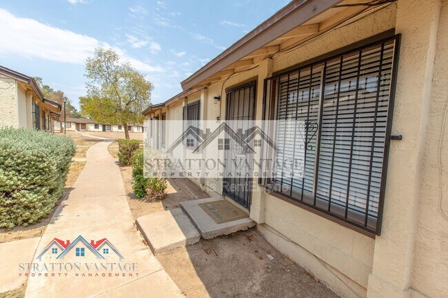 Foto del edificio - 3120 N 67th Ln