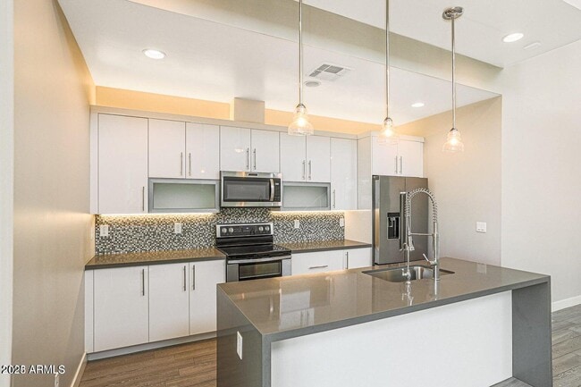Foto del edificio - 3102 N 37th St