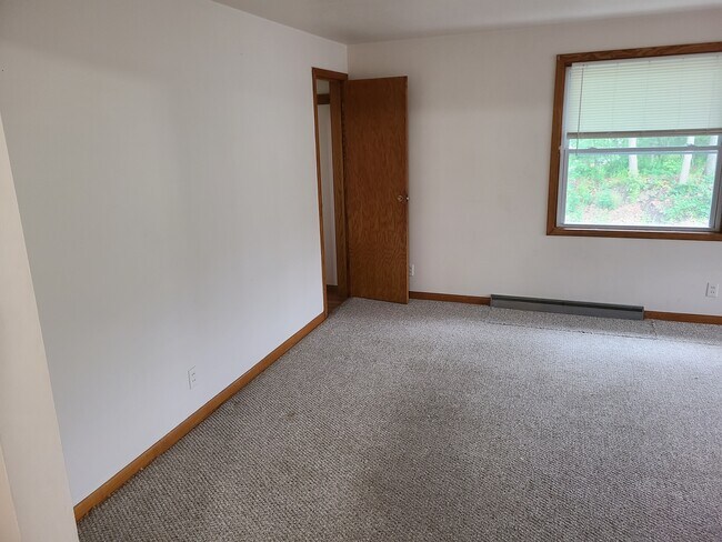 Foto del edificio - 1642 Lakeside Ave NW