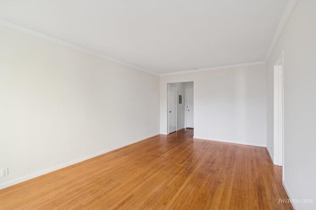 Building Photo - 1930 Franklin St