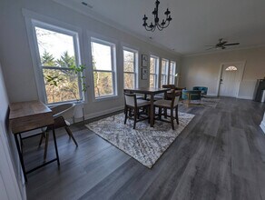 Building Photo - 2756 Bridgegate Trce NE