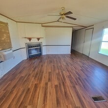 Building Photo - 104 Nixon Dr
