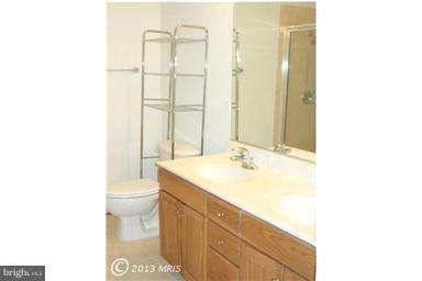 Foto del edificio - 4565 Whittemore Pl