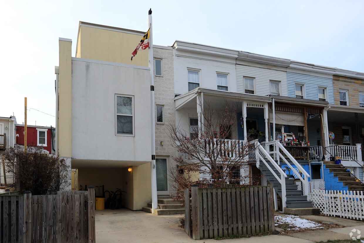 3420 Roland Ave Apartments in Baltimore, MD