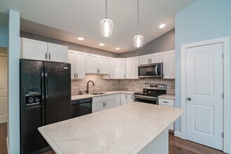 Building Photo - 24 Myers Farm Ln